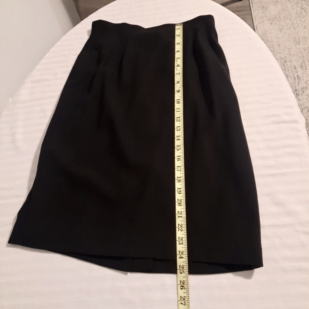 Black Doublebreasted Skirt Suit Size 8 - Picture 10 of 14